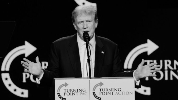 Trump promete derogar orden de Biden para cerrar la frontera con México