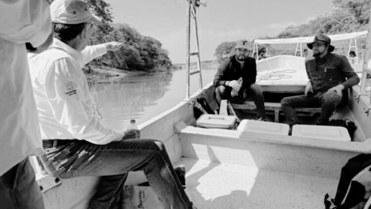 Supervisa Américo trabajos de dragado en el sistema lagunario en el sur de Tamaulipas