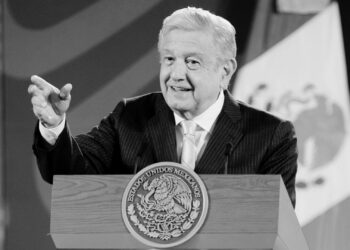 Niega AMLO desbordamiento de flujo migratorio