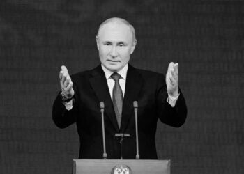Habla Putin de tiempos difíciles para Rusia
