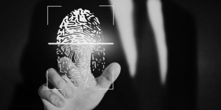 Frenan la ley para recabar biométricos; es un tema polémico, reconocen senadores