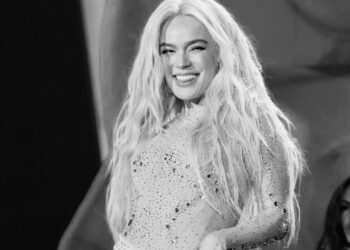 Karol G se convierte en la artista latina más escuchada del momento