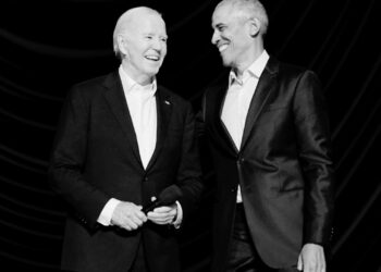 Obama cree que Biden debe reconsiderar su candidatura