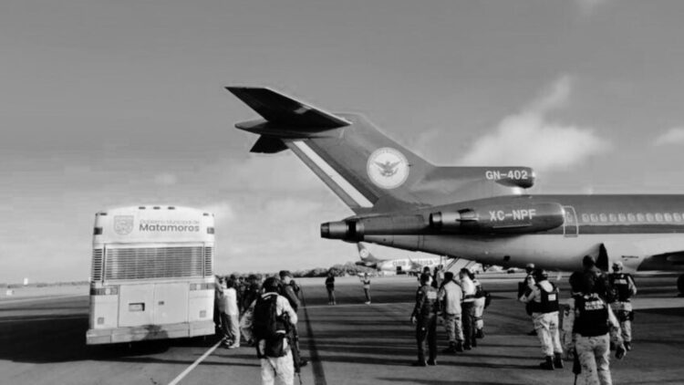 Trasladan desde CEDES de Tamaulipas a 68 personas privadas de la libertad a CEFERESOS