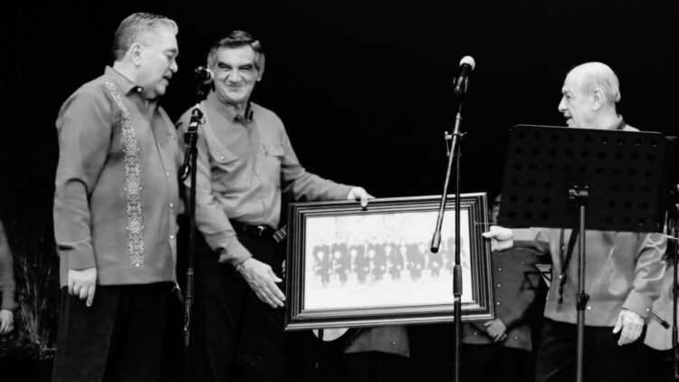 Celebran Américo y María 25 aniversario de la rondalla del hospital de Victoria