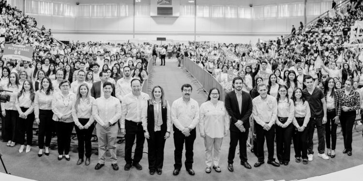 Más de 9 mil estudiantes de la UAT reciben la Beca “Futuro Tamaulipas»