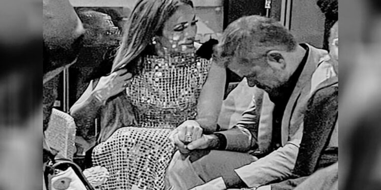 Captan a Jennifer Lopez y Matt Damon tomados de la mano