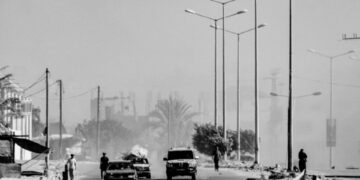 Mueren 40 tras bombardeo israelí sobre campo de refugiados en Gaza