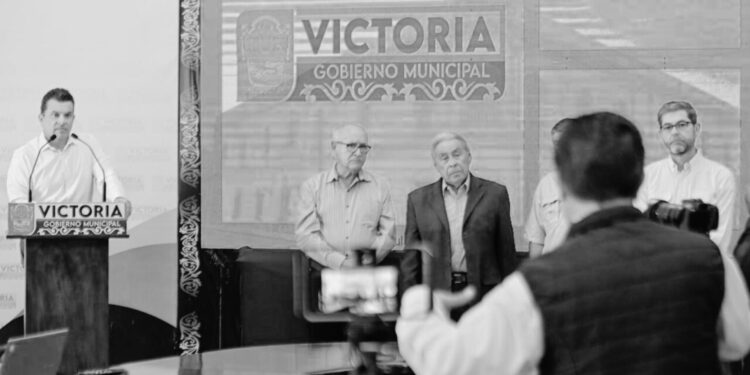 Informa Eduardo Gattás de acciones, servicios y atención de reportes ciudadanos.