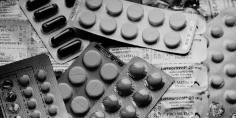 ¡Cuidado! circulan analgésicos y antigripales ‘piratas’