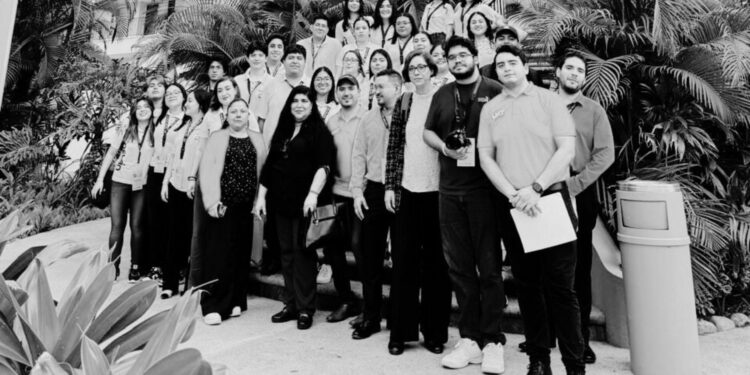 Estudiantes de la UAT destacan en el Congreso Internacional de Investigación del Pacífico 2024