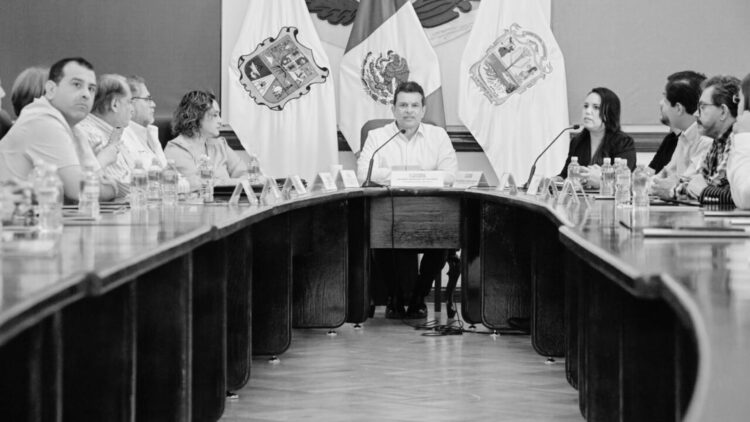 Acuerdan sector empresarial y Lalo Gattás trabajar por Victoria