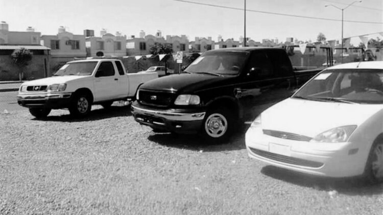 Da AMLO otros 2 años a autos ‘chocolate’