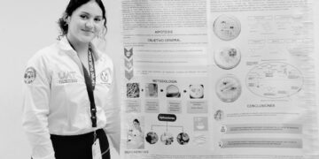 Alumna de la UAT estudia el potencial antimicrobiano de la vaina de mezquite