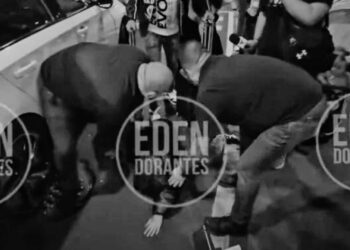 Alejandra Guzmán cae en el aeropuerto por supuesta ebriedad