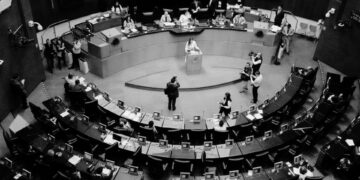 Van 71 amparos por ley judicial; ordenan a judicatura no informar