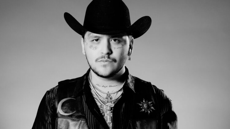 Boletos a mitad de precio por pocas ventas de concierto de Christian Nodal