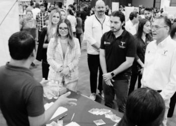 Más de mil personas asistieron a la Feria del Empleo Reynosa 2024 organizada por la Secretaría del Trabajo