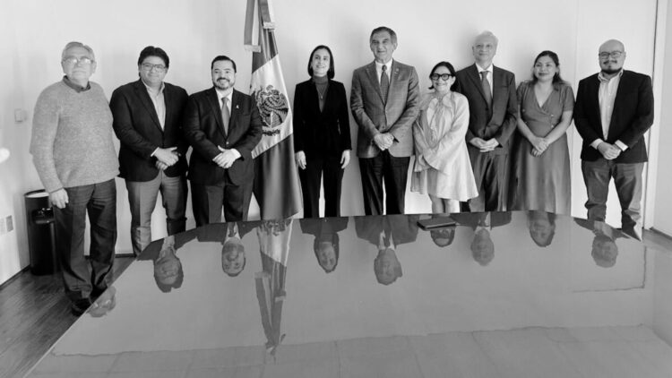 Consigue gobernador apoyos para recinto fiscal y proyectos de energía y gas