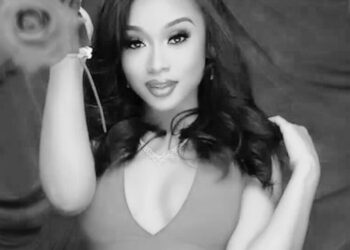 Disparan a cantante en el pecho mientras firmaba autógrafos