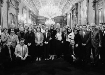 Se reúne gobernador de Tamaulipas con presidenta Claudia Sheinbaum