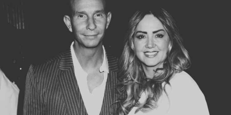 Andrea Legarreta confirma que no se ha divorciado de Erik Rubín