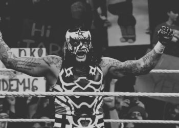 Ovacionan a Penta en su debut en la WWE