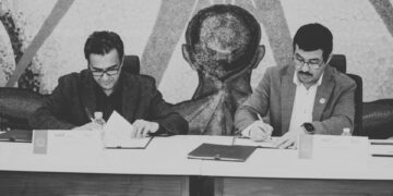 Firma la UAT convenio con Escuela de Economía Social de España