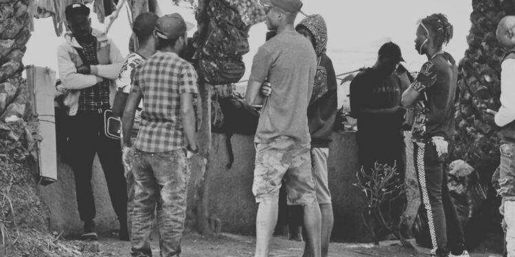 Migrantes ya no intentan llegar a EU, ahora buscan empleo en México