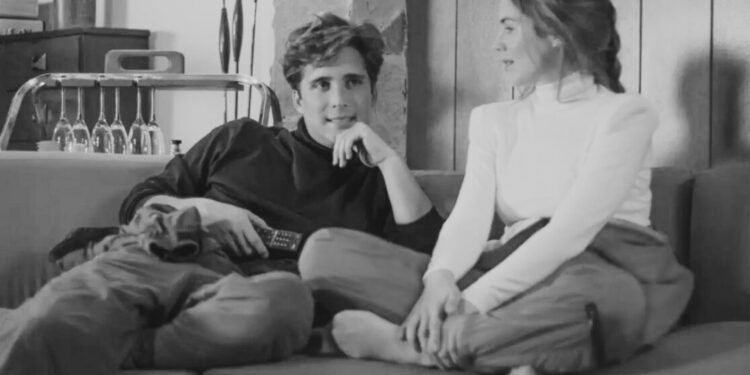 FGR exige a Netflix borrar escenas de serie de Luis Miguel