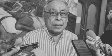 Evalúa Municipio restauración de puentes peatonales.