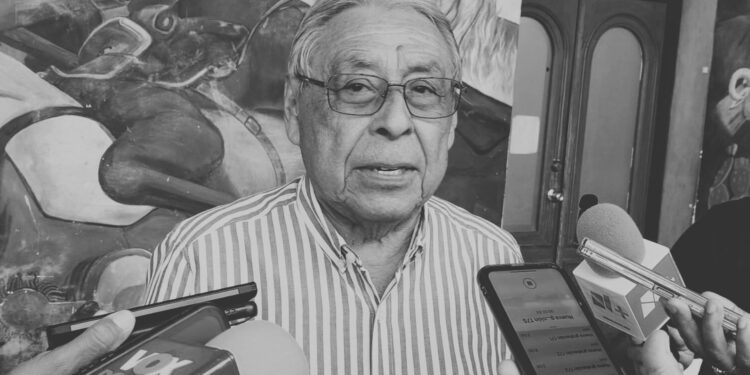 Evalúa Municipio restauración de puentes peatonales.