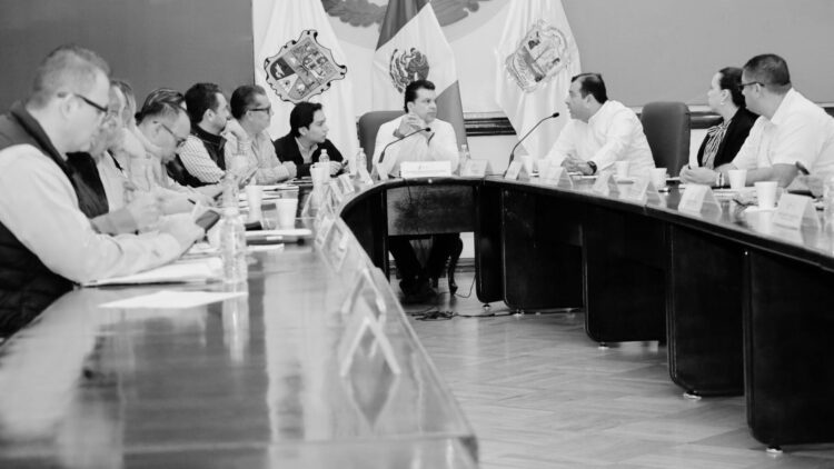 Evalúa Gabinete obras y programas en Victoria.