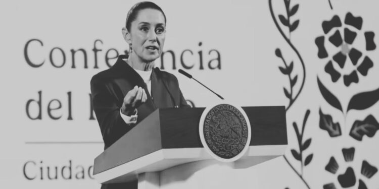 Sheinbaum responde a aranceles de EE.UU. con asamblea en el Zócalo