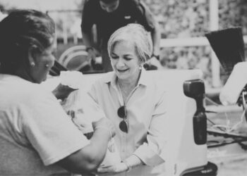 Atiende María de Villarreal a los sectores afectados por lluvias e inundaciones en Reynosa