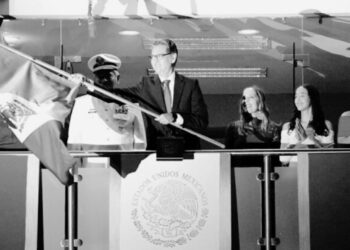 Alcalde de Madero se equivoca en nombres durante el Grito de Independencia