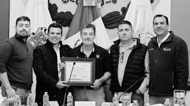 Lalo Gattás conduce sesión de Cabildo enfocada en atender a la ciudadanía